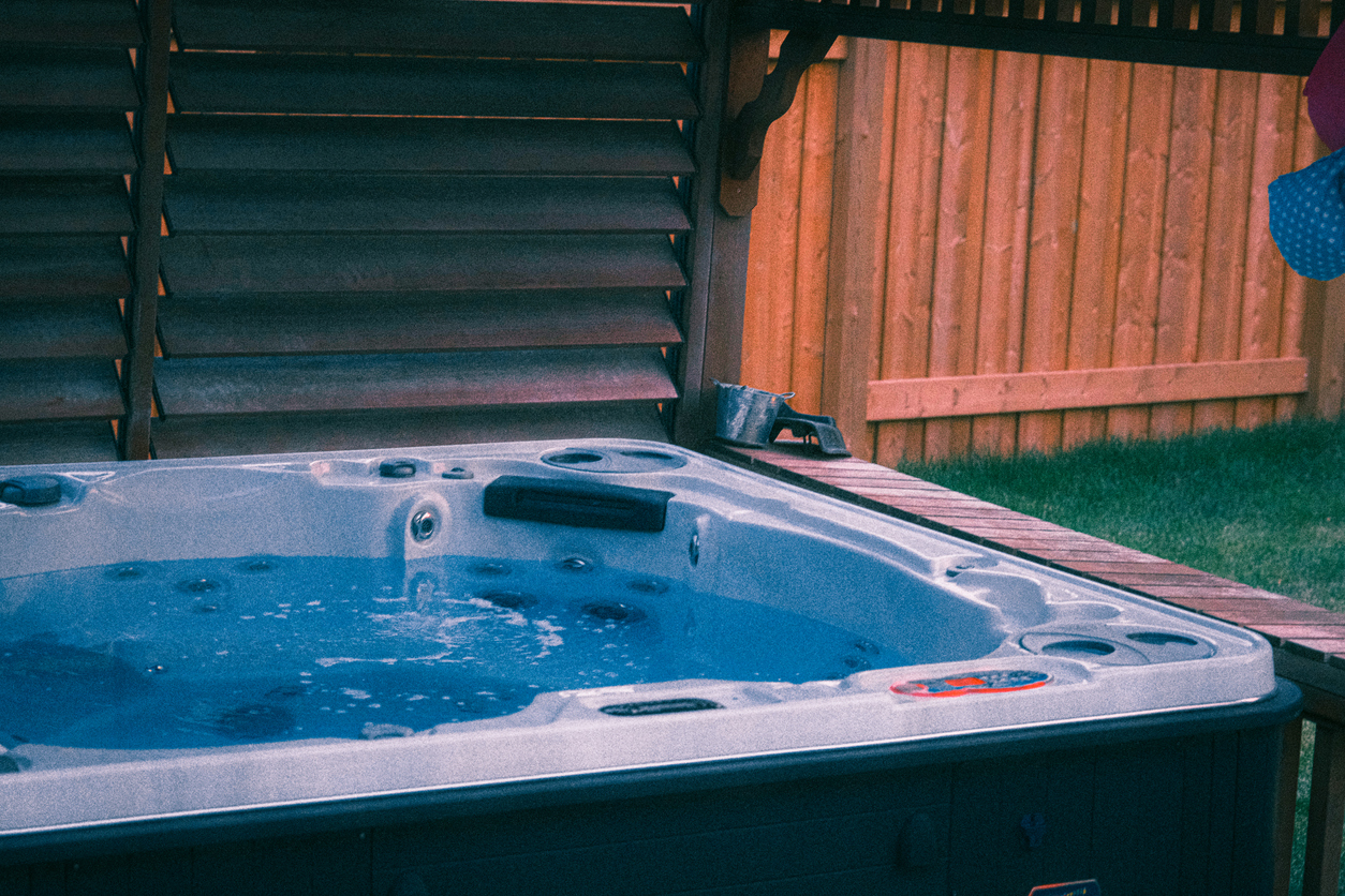 do hot tubs need permit